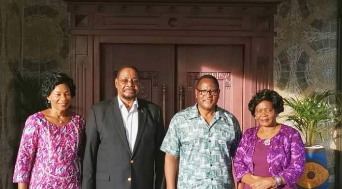 Chakwera makes a courtesy call to Mutharika
